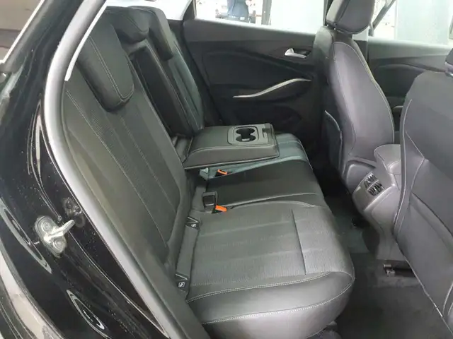 Opel Grandland view 13