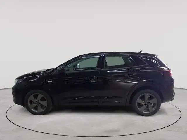 Opel Grandland view 6