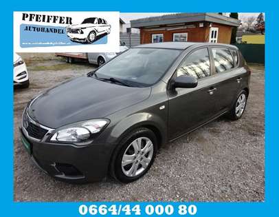 Kia Ceed / cee'd Attract Pickerl neu 03.2026 Serviceheft TopZustand