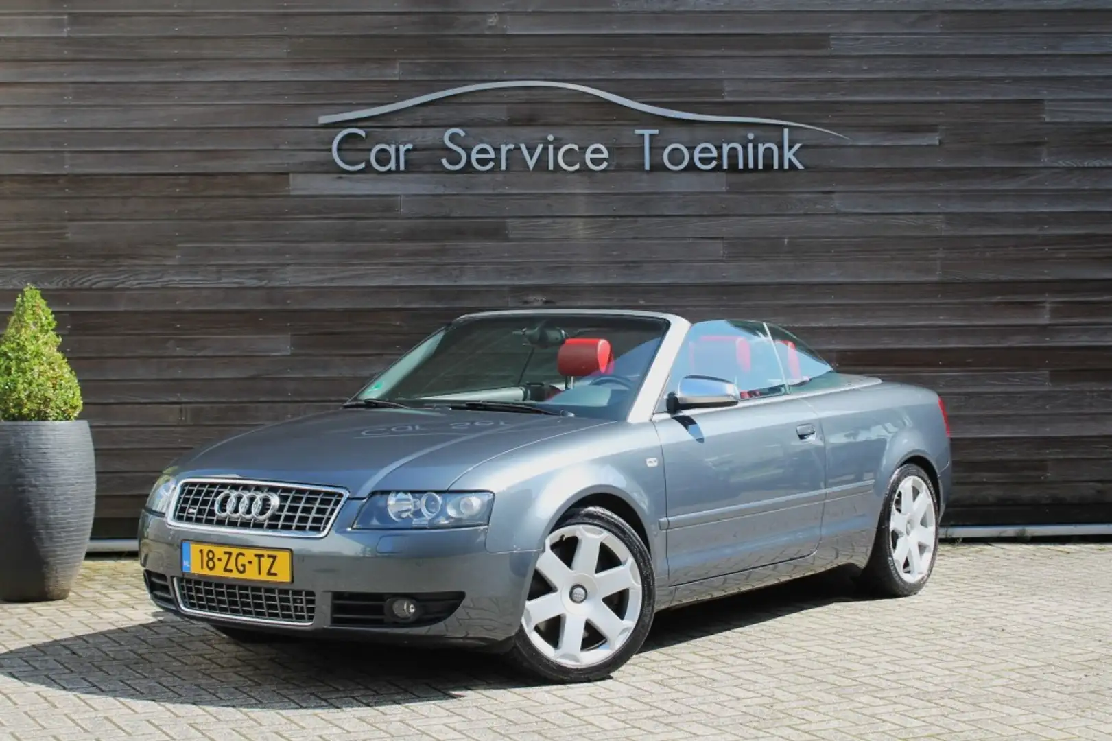 Audi S4 4.2 V8 Quattro Pro line Gris - 1