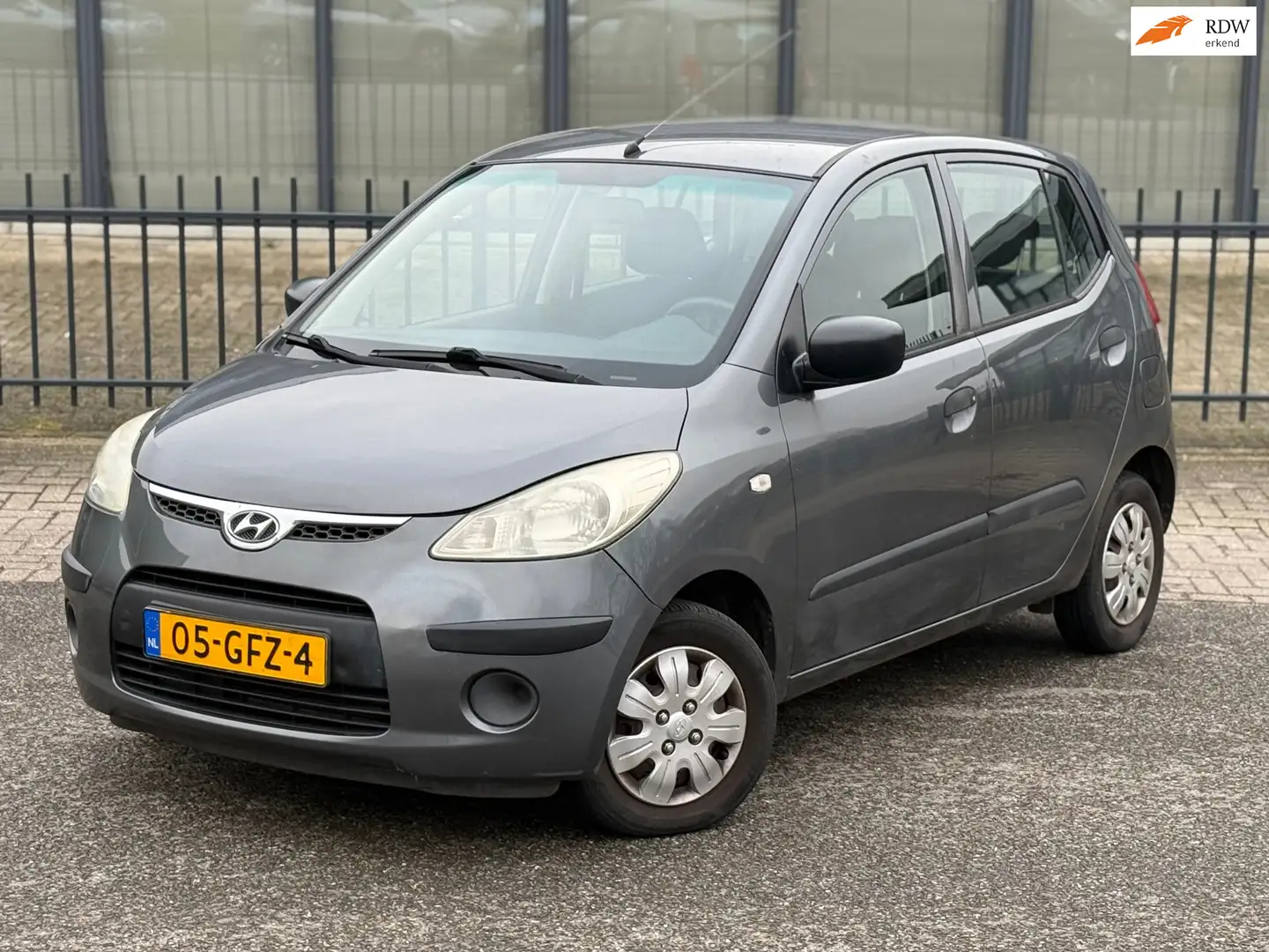 Hyundai i10 1.1 Active Airco / APK / 5Deurs Grau - 1
