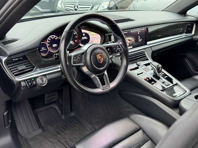 Porsche Panamera 4/Pano/Softcl./BOSE/4Punkt-LED/Deutsch