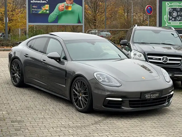 Porsche Panamera 4/Pano/Softcl./BOSE/4Punkt-LED/Deutsch