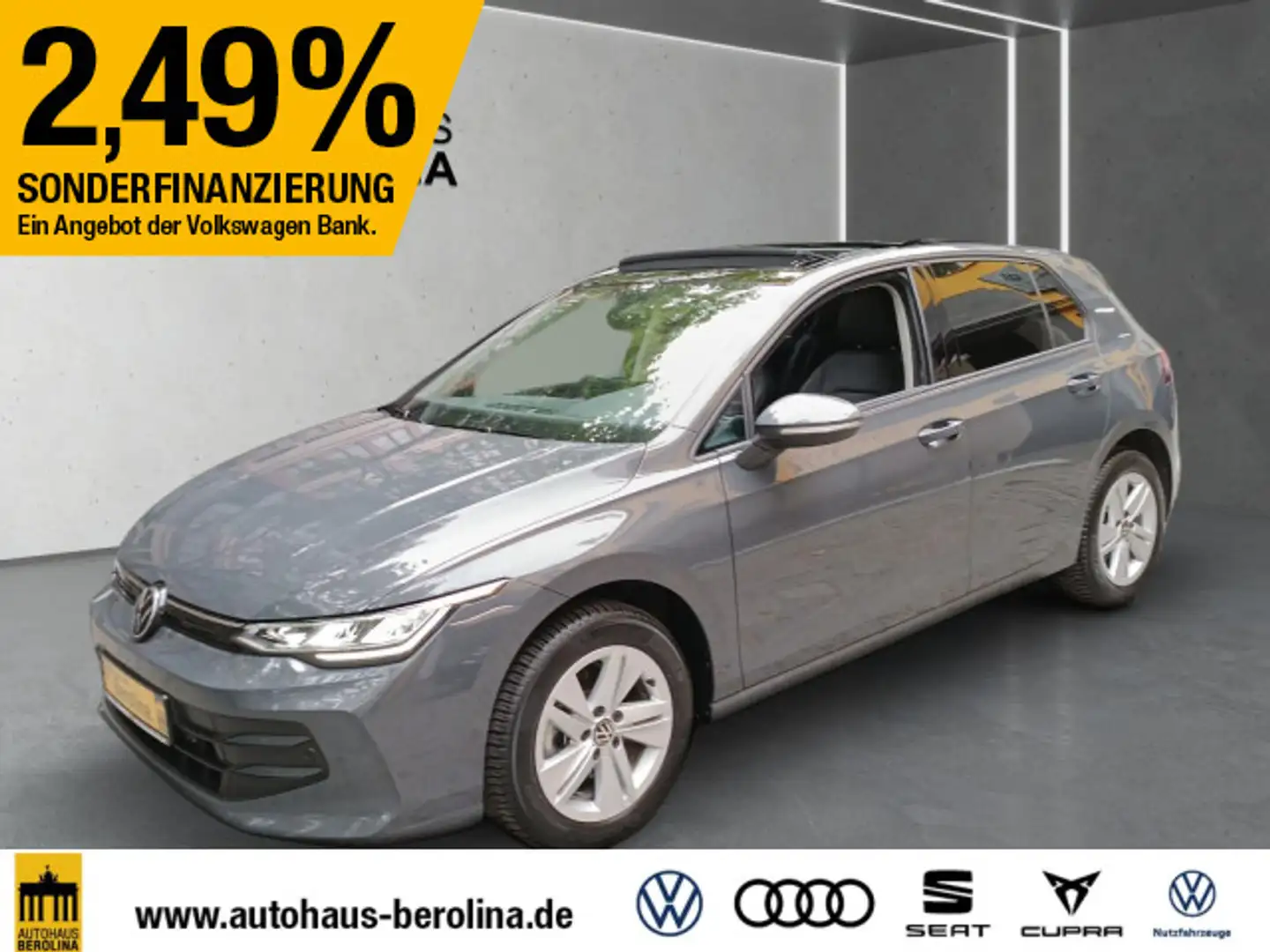 Volkswagen Golf VIII 1.5 eTSI Life DSG *PANO*R-CAM*ACC* Grau - 2