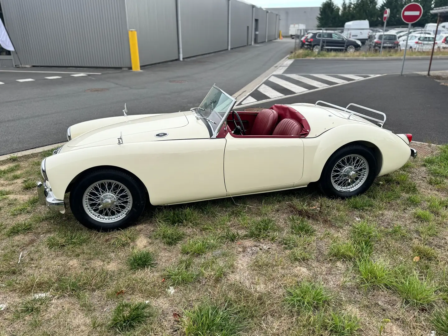 MG MGA 1500 ROADSTER Weiß - 2
