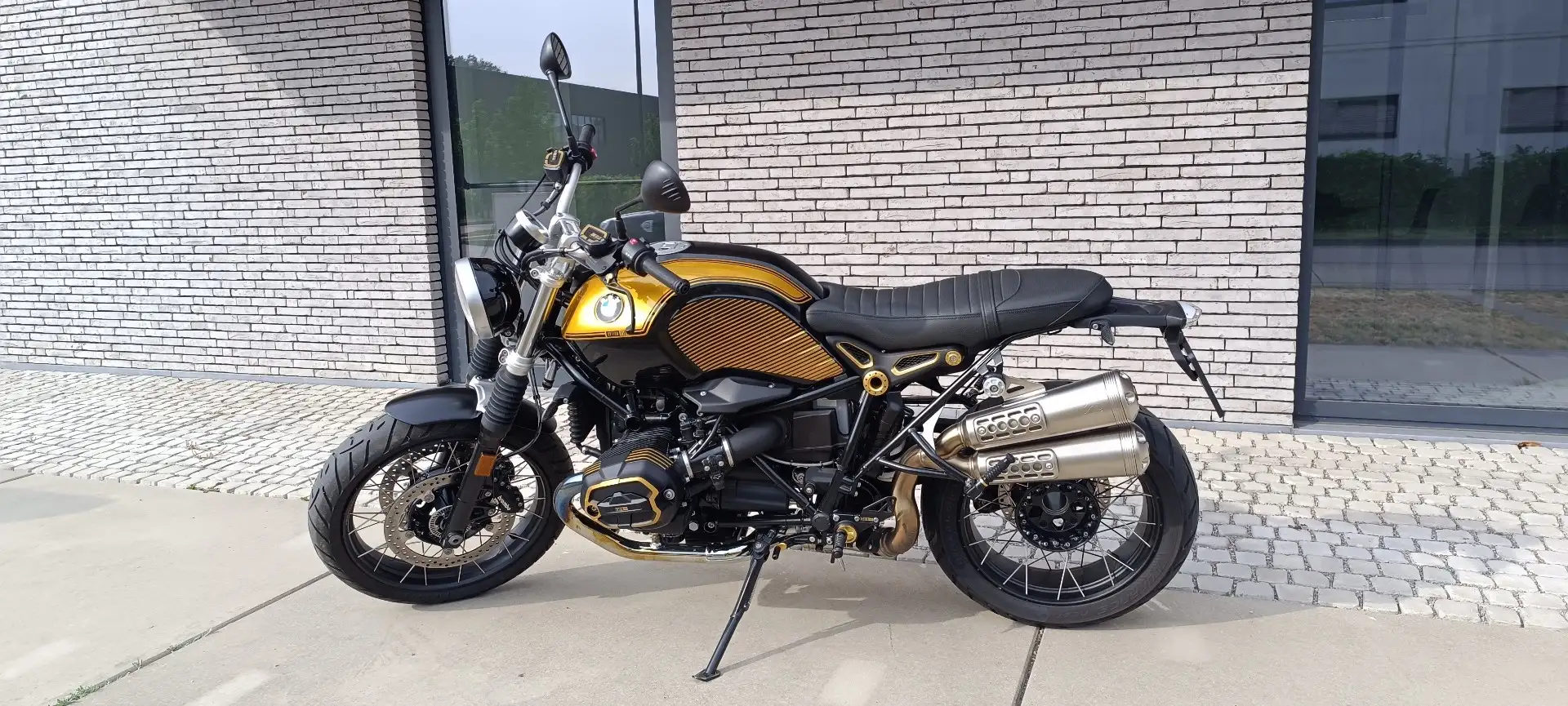 BMW R 12 nineT Černá - 2