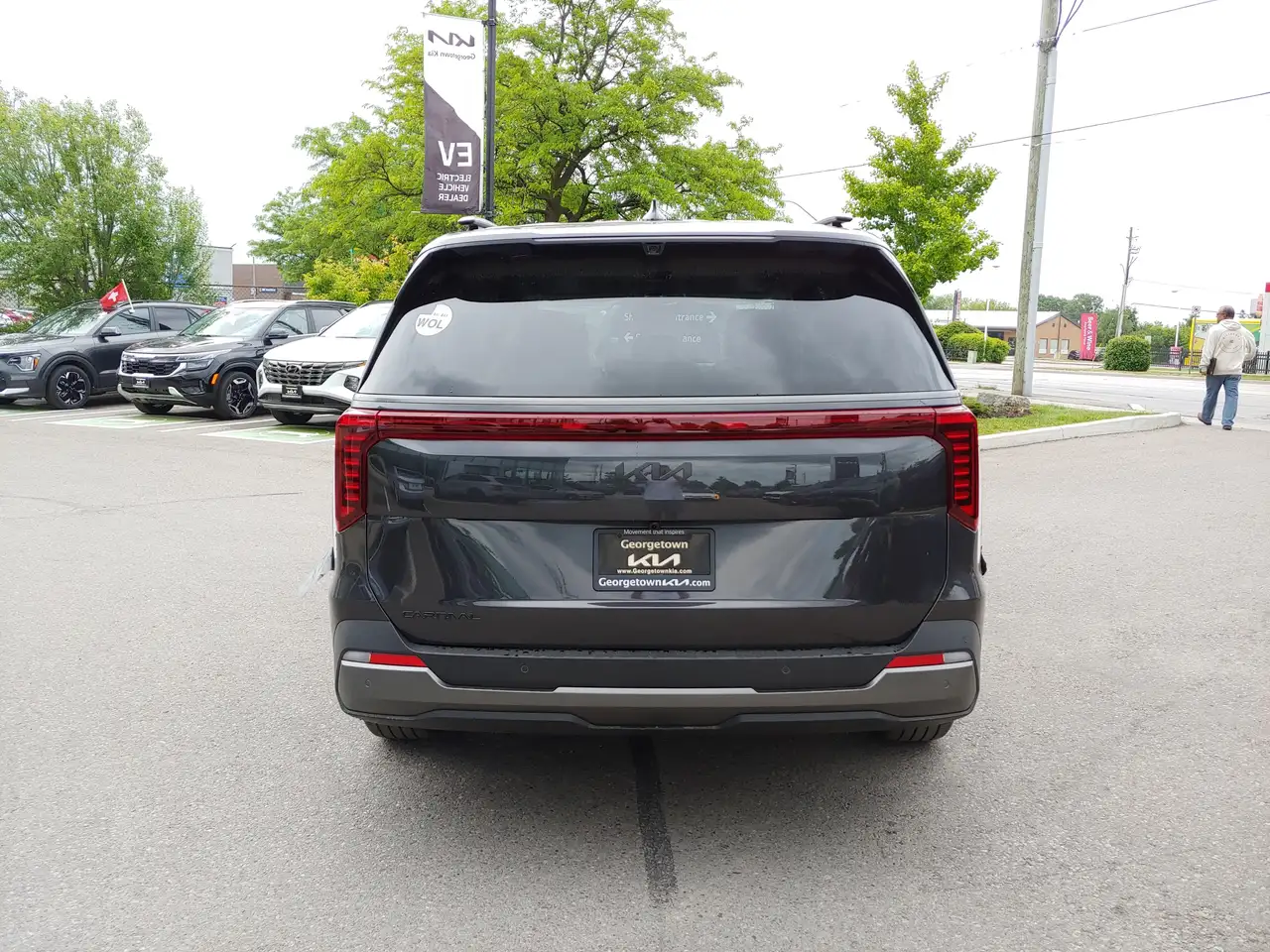 Kia Carnival photo Kia Carnival