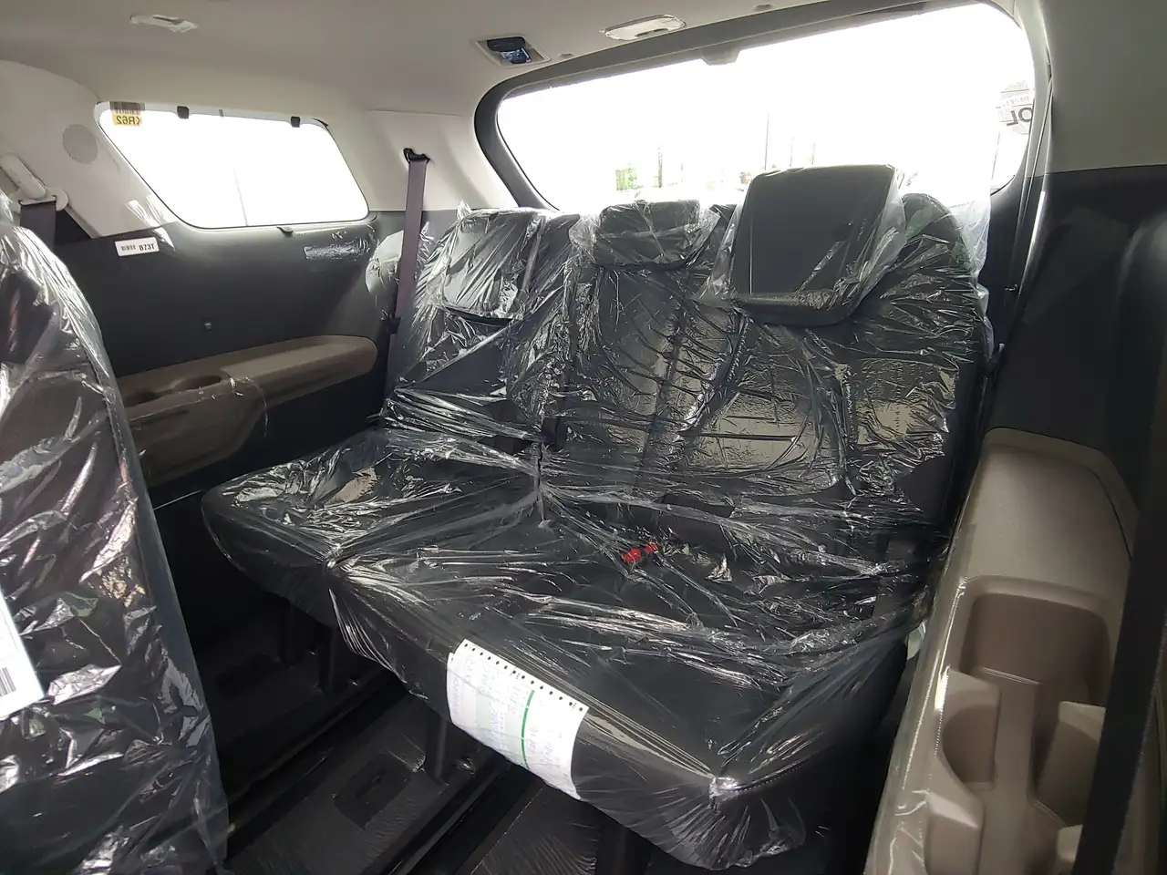 Kia Carnival photo Kia Carnival