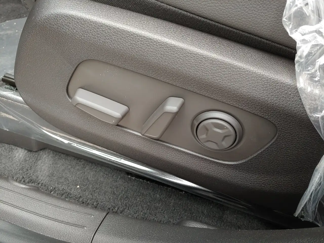 Kia Carnival photo Kia Carnival