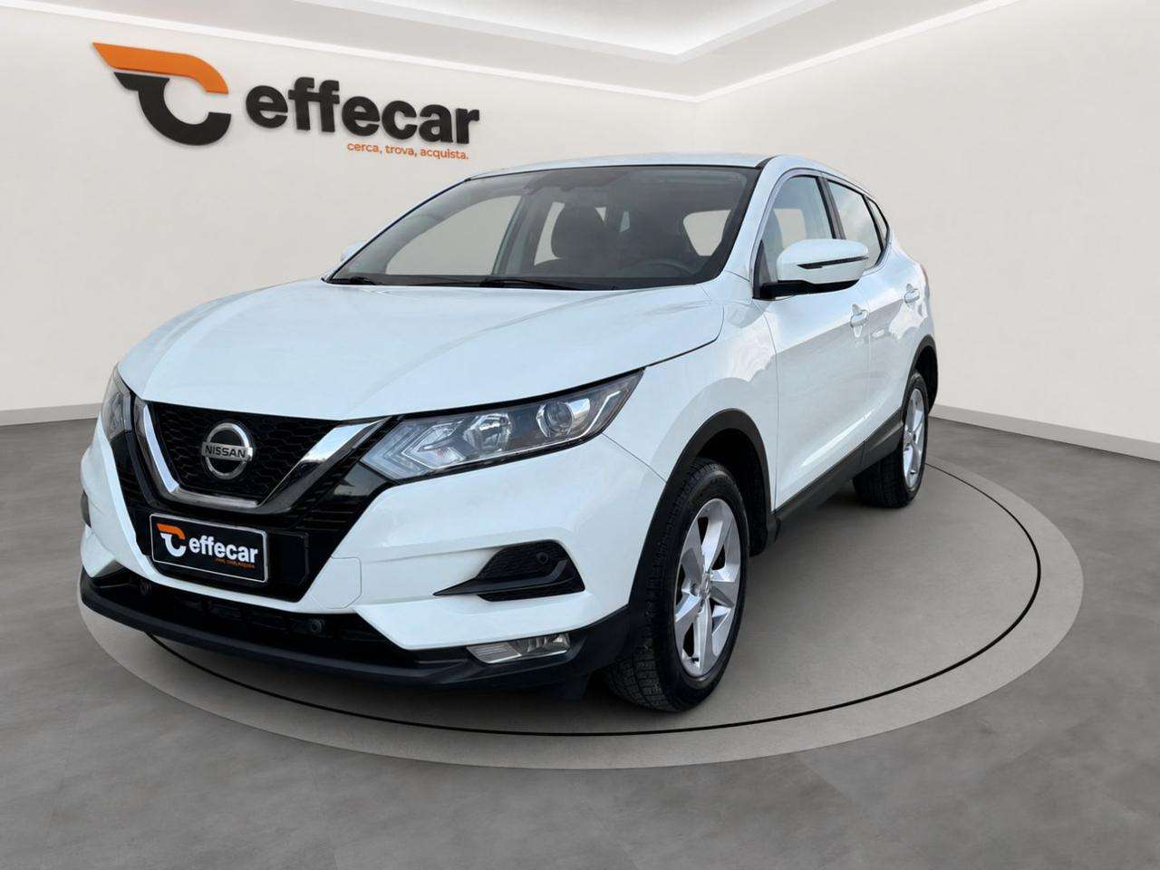 Nissan Qashqai 1.3 DIG-T 140 CV Busin. AUTOCARRO
