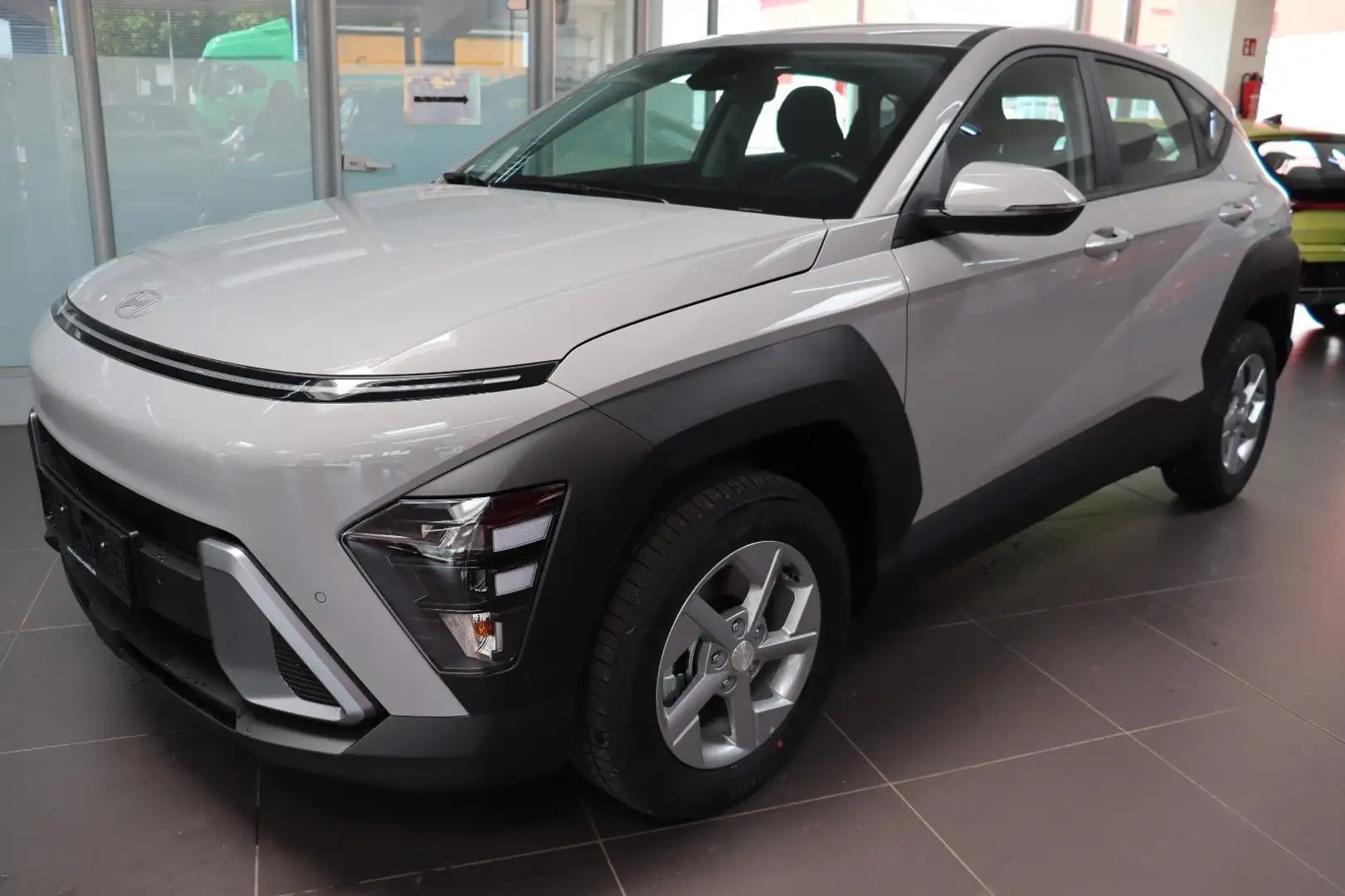 Hyundai KONA 1.0 T-Gdi LED,S.key,R.Cam,Navi,Tempo SOFORT Grey - 1