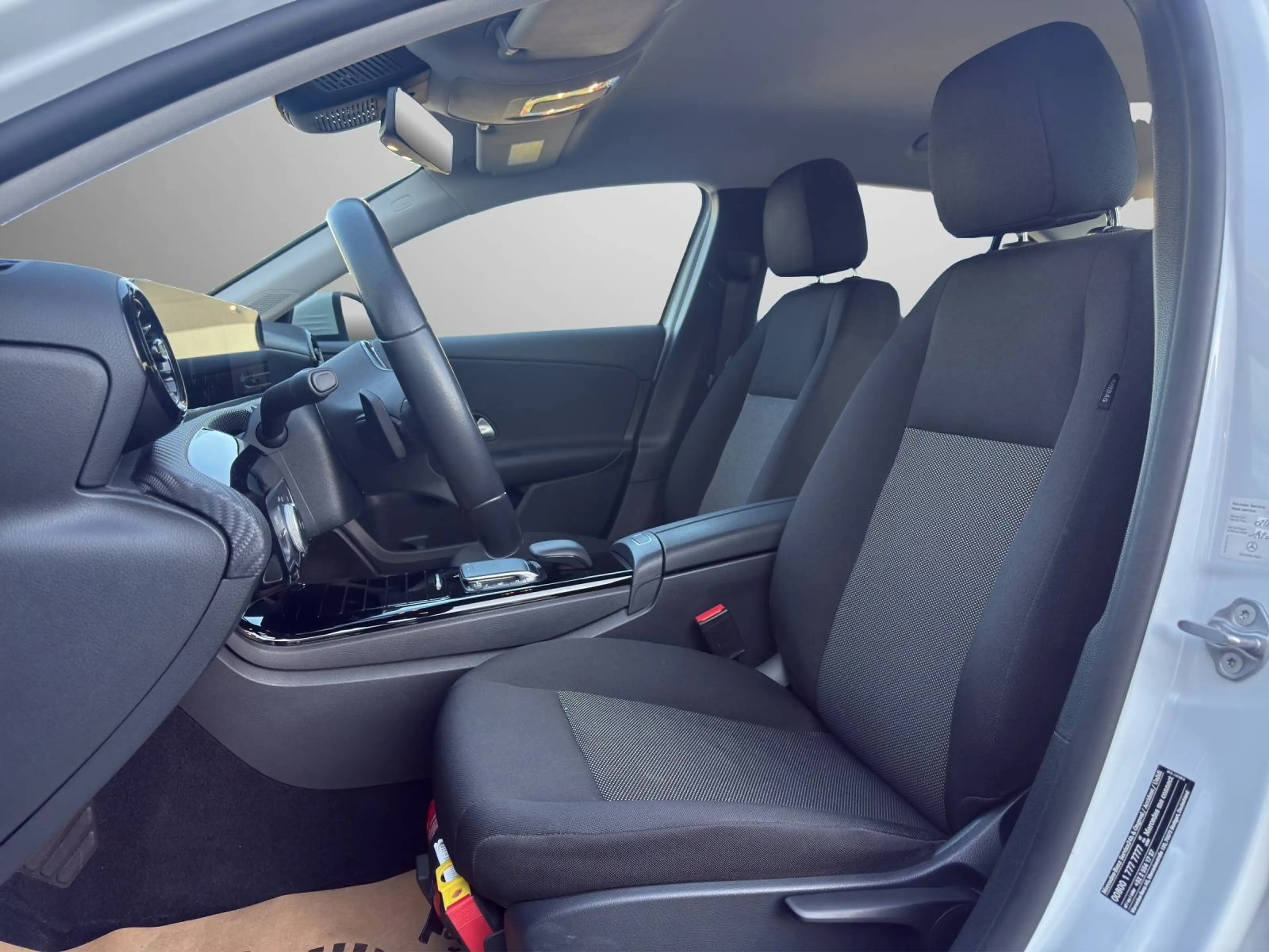 Mercedes-Benz A 180 d Limousine Aut. *WIDESCREEN, SHA, NBA, SHZ, RFK, NAVI* — photo 11