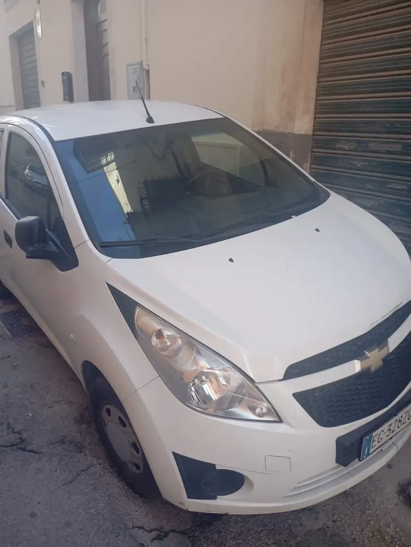 Chevrolet Spark 1.0 + - 1