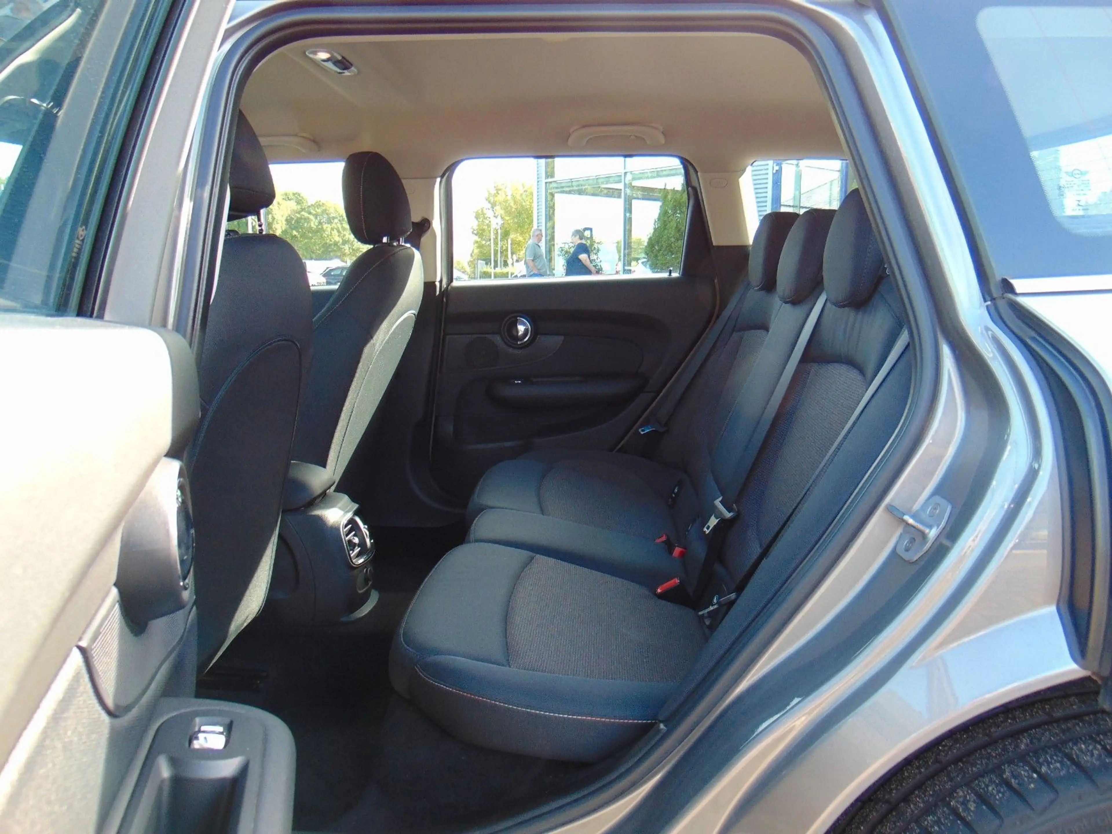 MINI One Clubman - KeylessGo - Sitzhzg - — photo 9