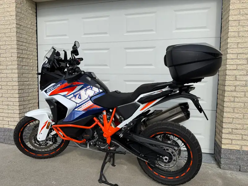 KTM 1290 SUPER ADVENTURE - foto 2