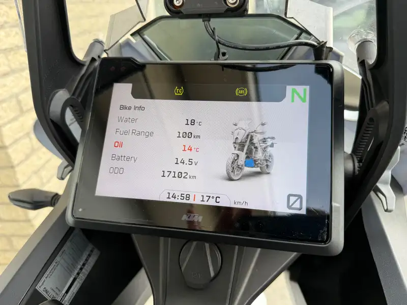 KTM 1290 SUPER ADVENTURE - foto 8