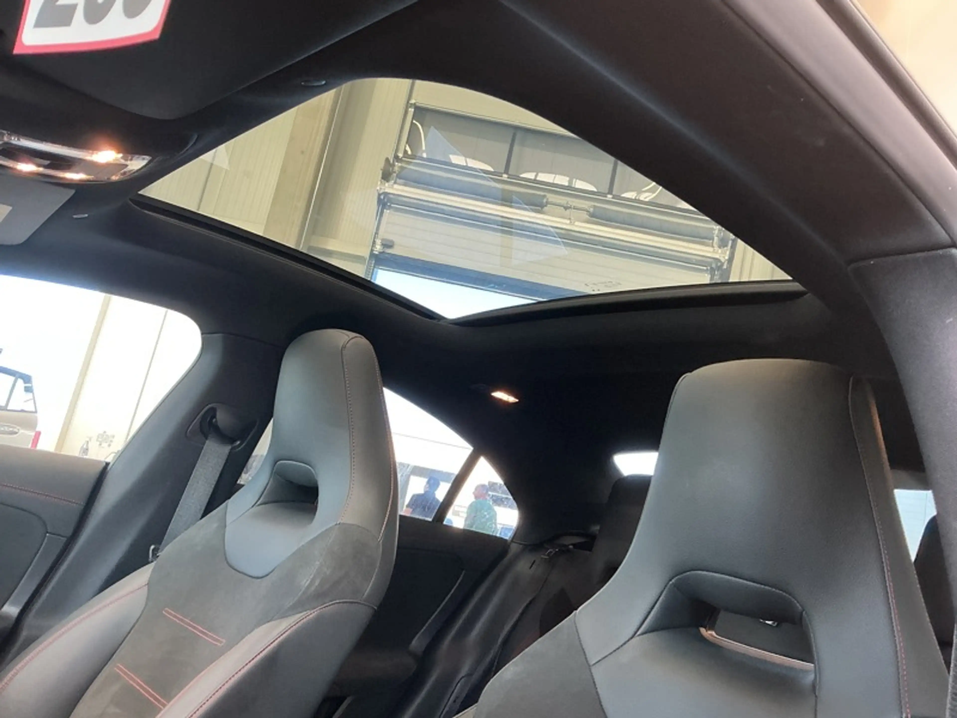 Mercedes-Benz CLA 180 Coupé AMG Pack Night Pano — photo 15