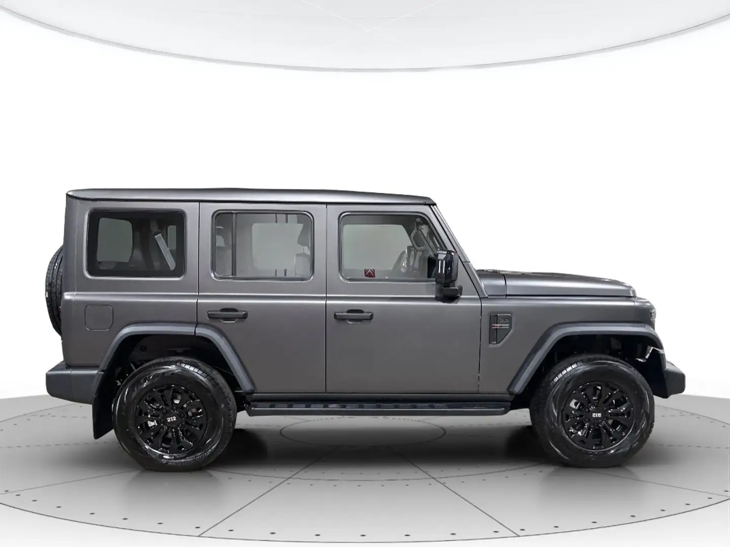 EMC Yudo 2.0 TGDI Adventurer 8AT Grau - 2