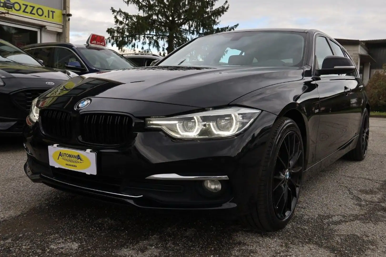 BMW 316 d Touring Luxury Schwarz - 2