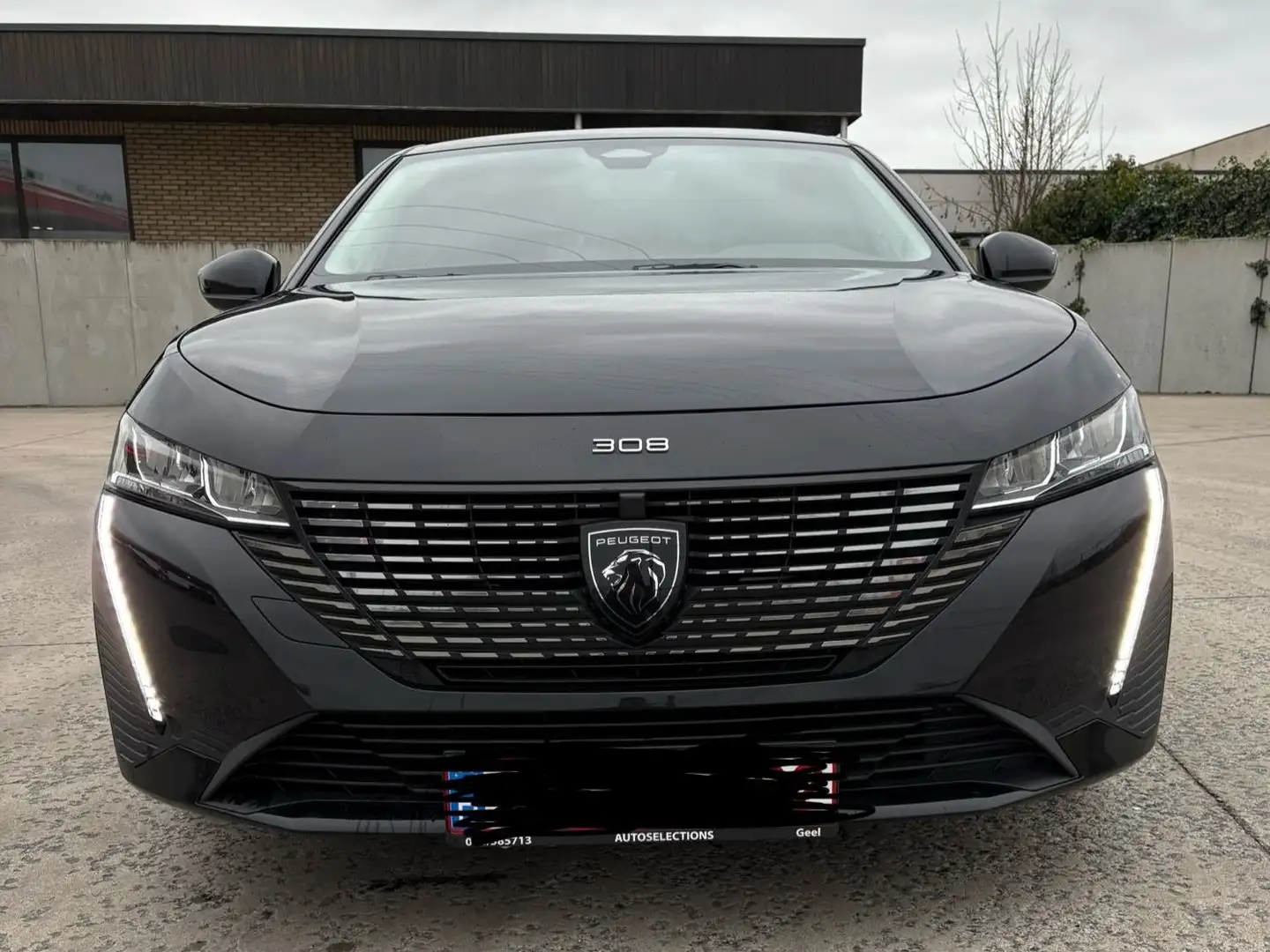 Peugeot 308 308 PureTech 130 EAT8 Allure Pack Noir - 1