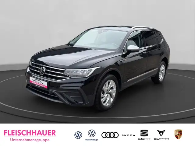 Volkswagen Tiguan Allspace 2.0 TDI Life AHK 7 Sitze Kamera
