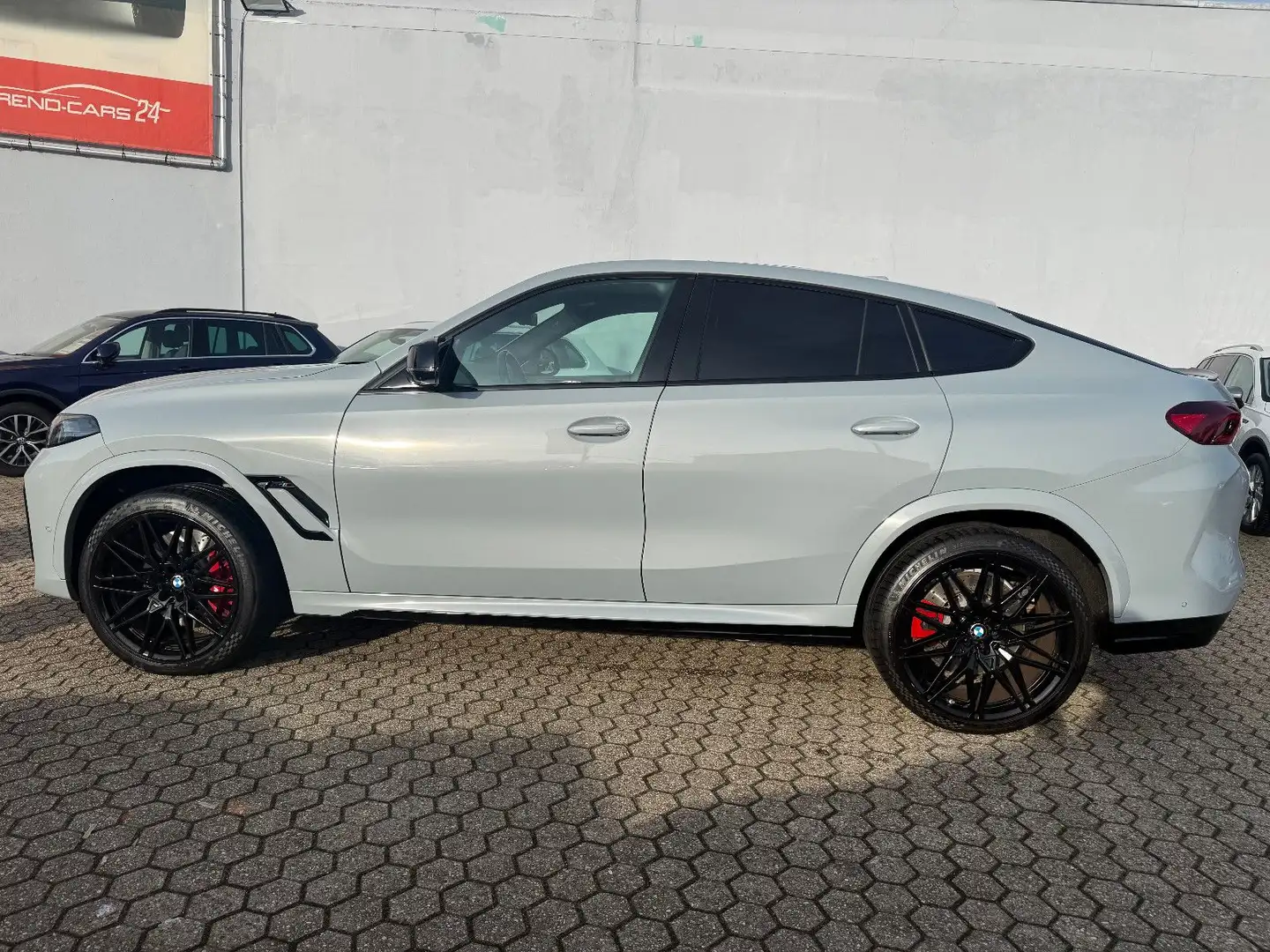 BMW X6 M Competition*ACC*Softclose*Pano*Bowers & Wil Gris - 2