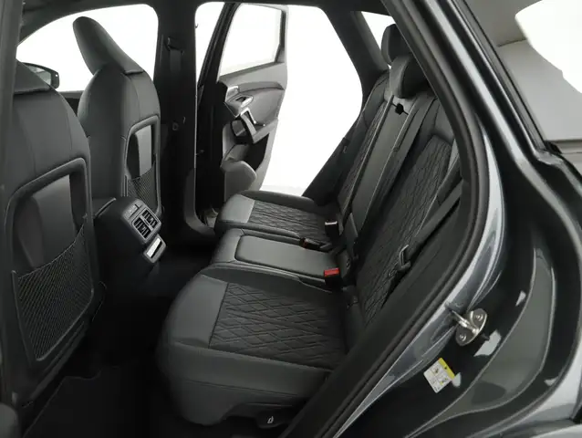 Audi Q5 e-hybrid quattro 220 KW Ansicht 9