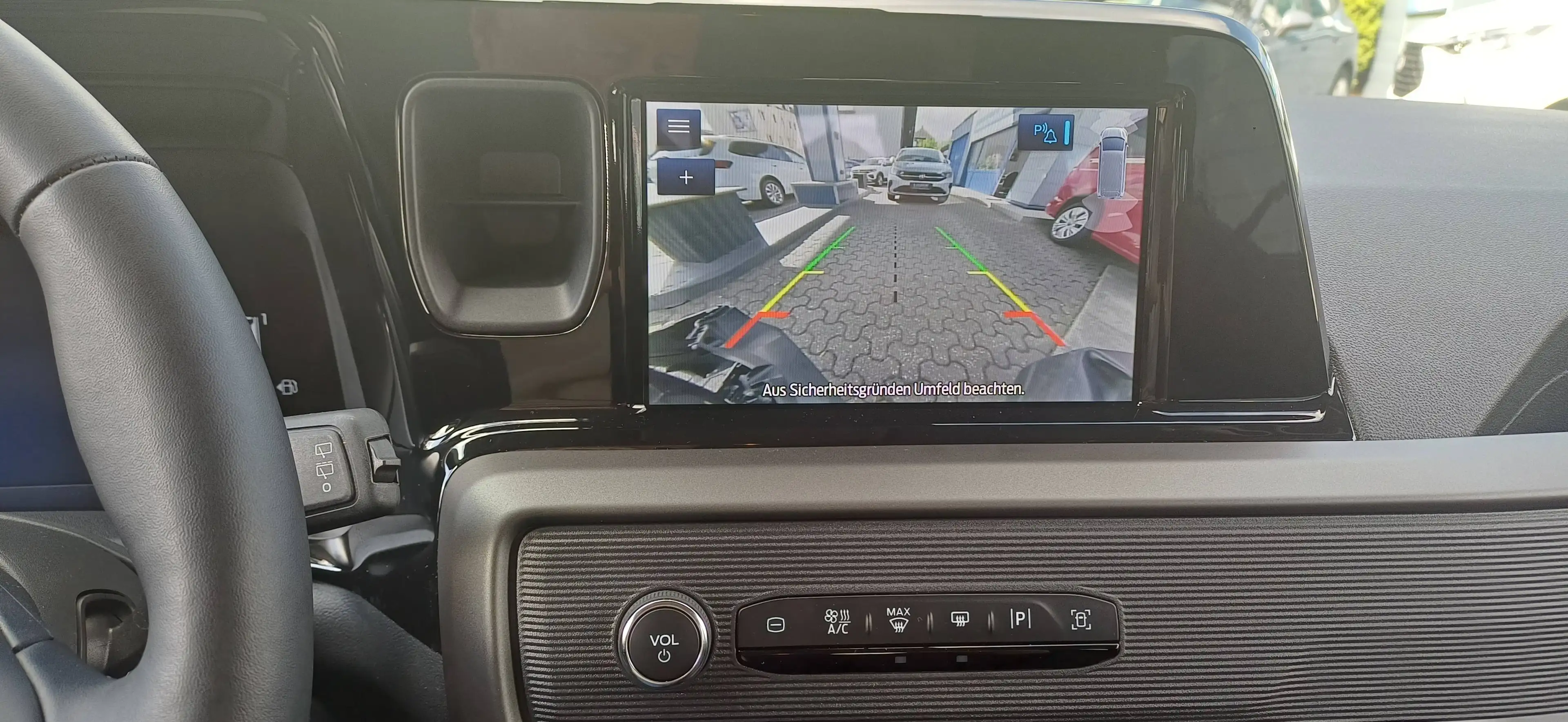 Ford Tourneo Courier Tourneo Courier Trend-Klimaaut-Navi-Kamera-Sitz+Lenkradhzg-Frontscheibenhzg-Spur+Totwinkel-PDC-DAB — photo 12