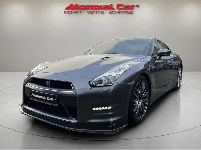 Nissan GT-R 3.8 Turbo V6 Black Edition - 59.211 Kms