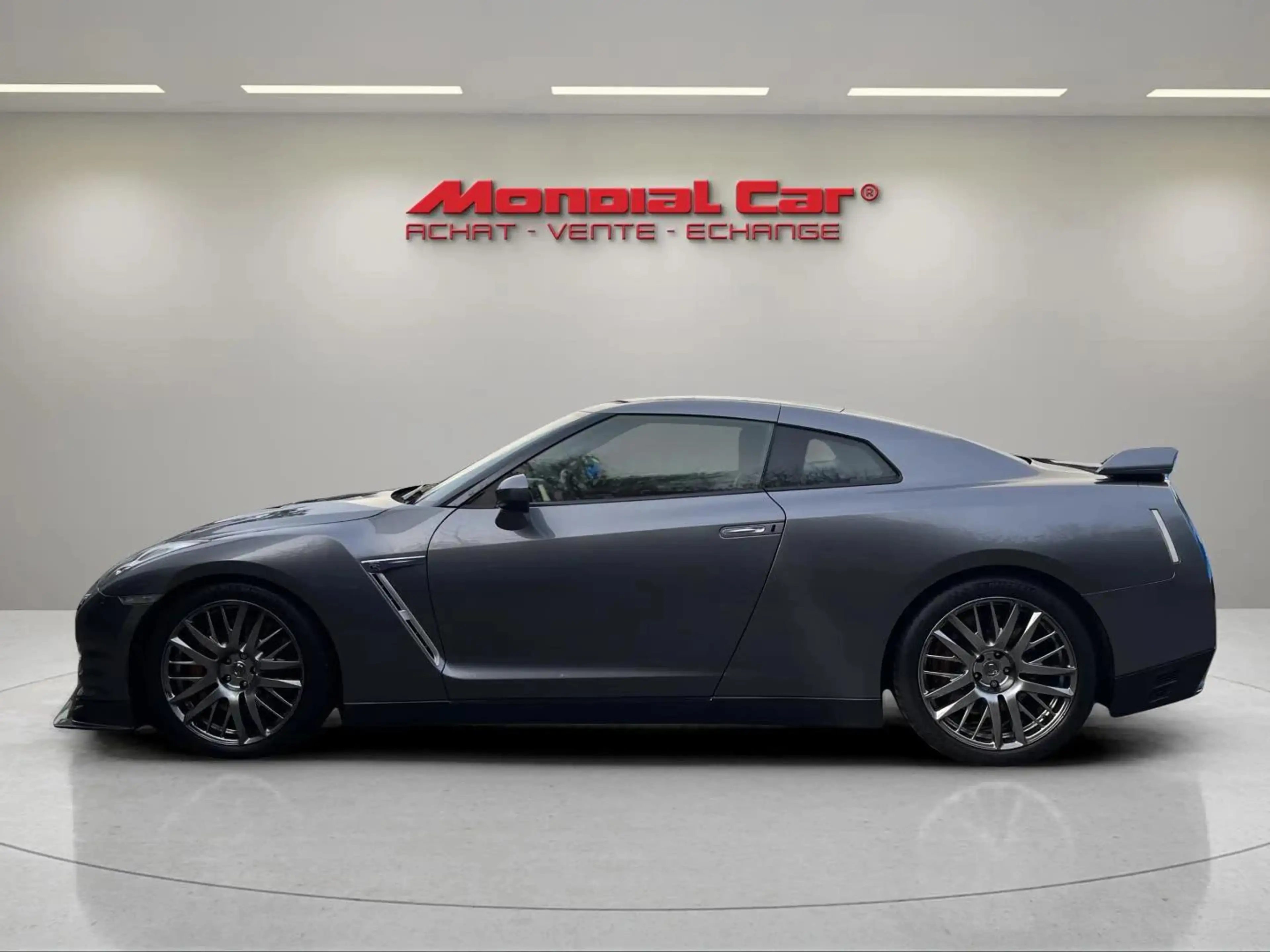 Nissan GT-R 3.8 Turbo V6 Black Edition - 59.211 Kms — photo 8