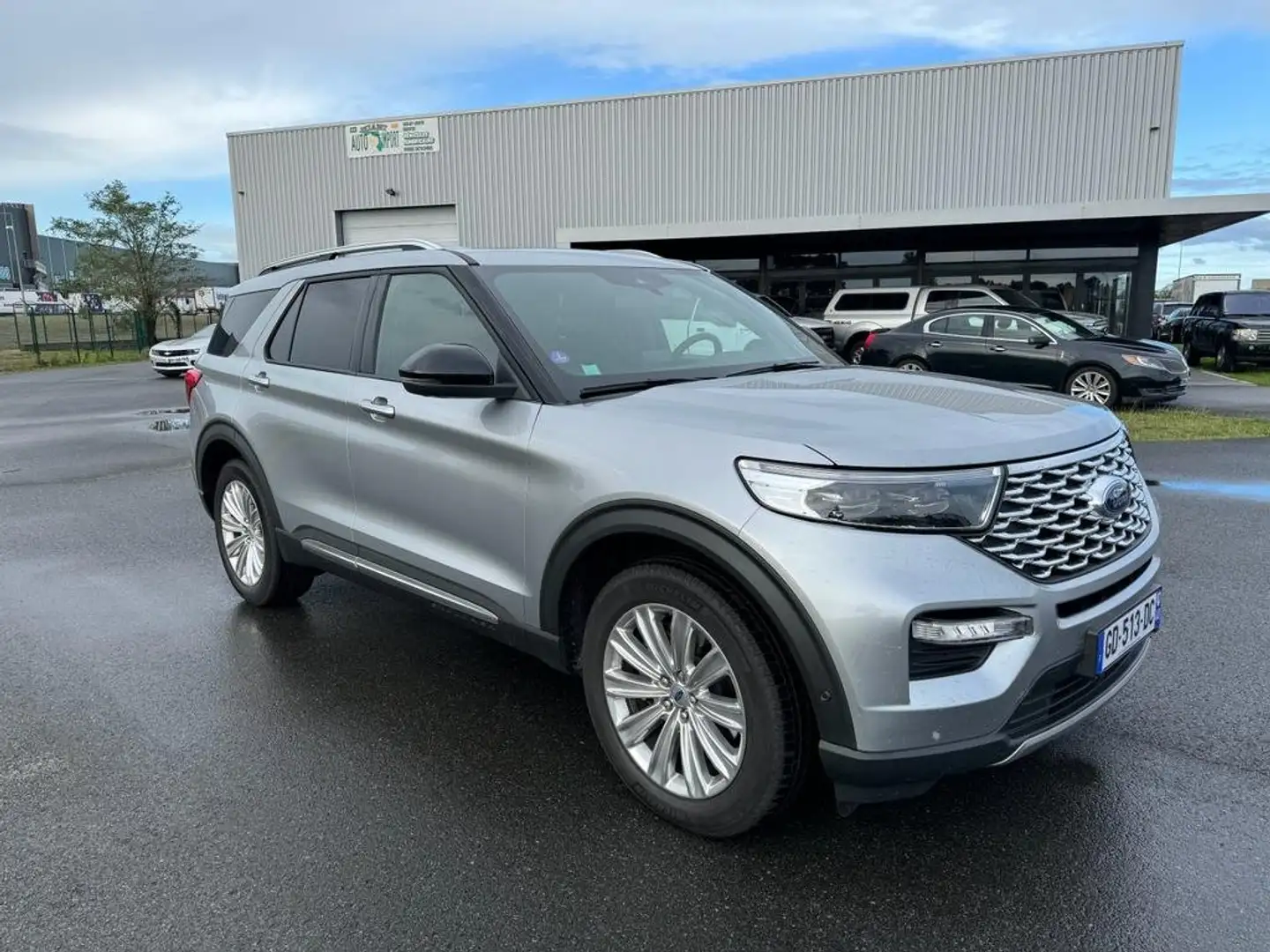 Ford Explorer 2021 3.0 Ecoboost 457 PHEV AWD Platinium Grau - 1