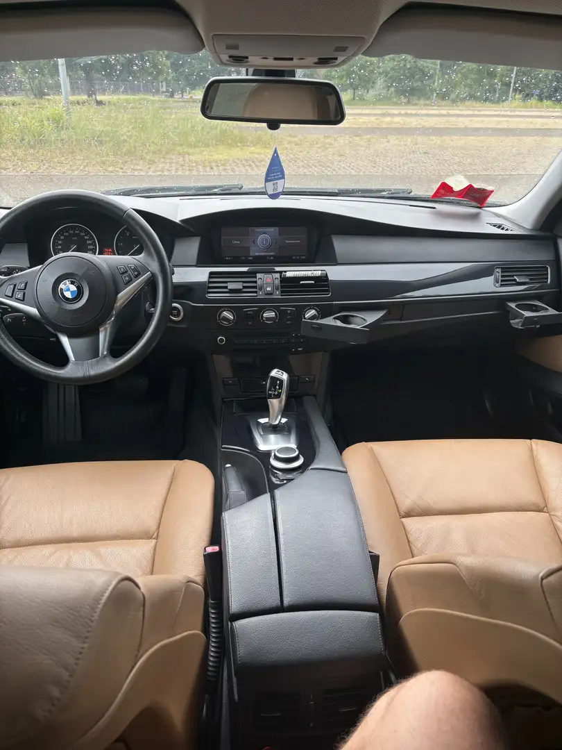 BMW 520 520d Futura - 1