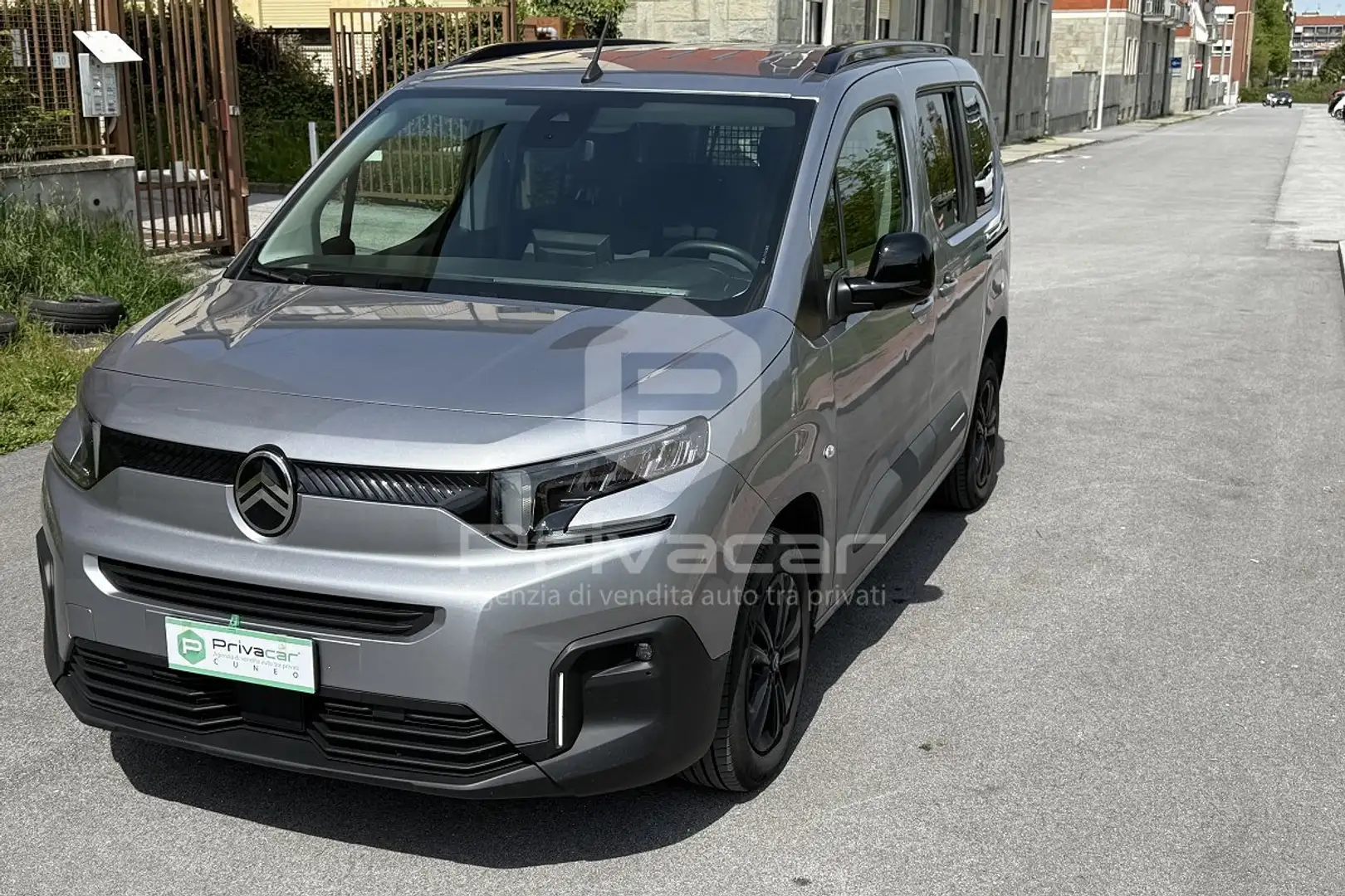 Citroen Berlingo Berlingo BlueHDi 100 S&S Combi Plus Argento - 1