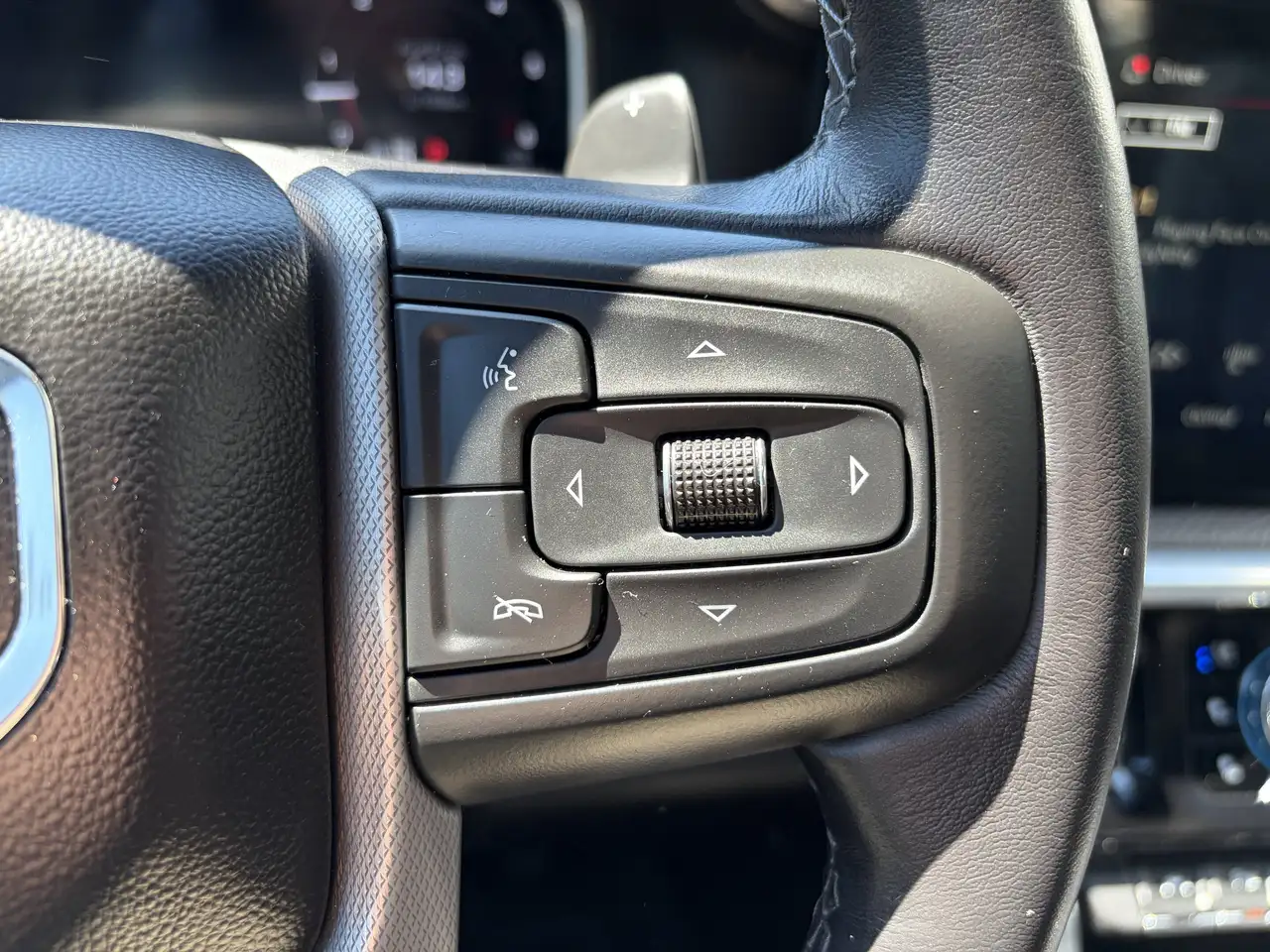 GMC Sierra 1500 photo GMC Sierra 1500