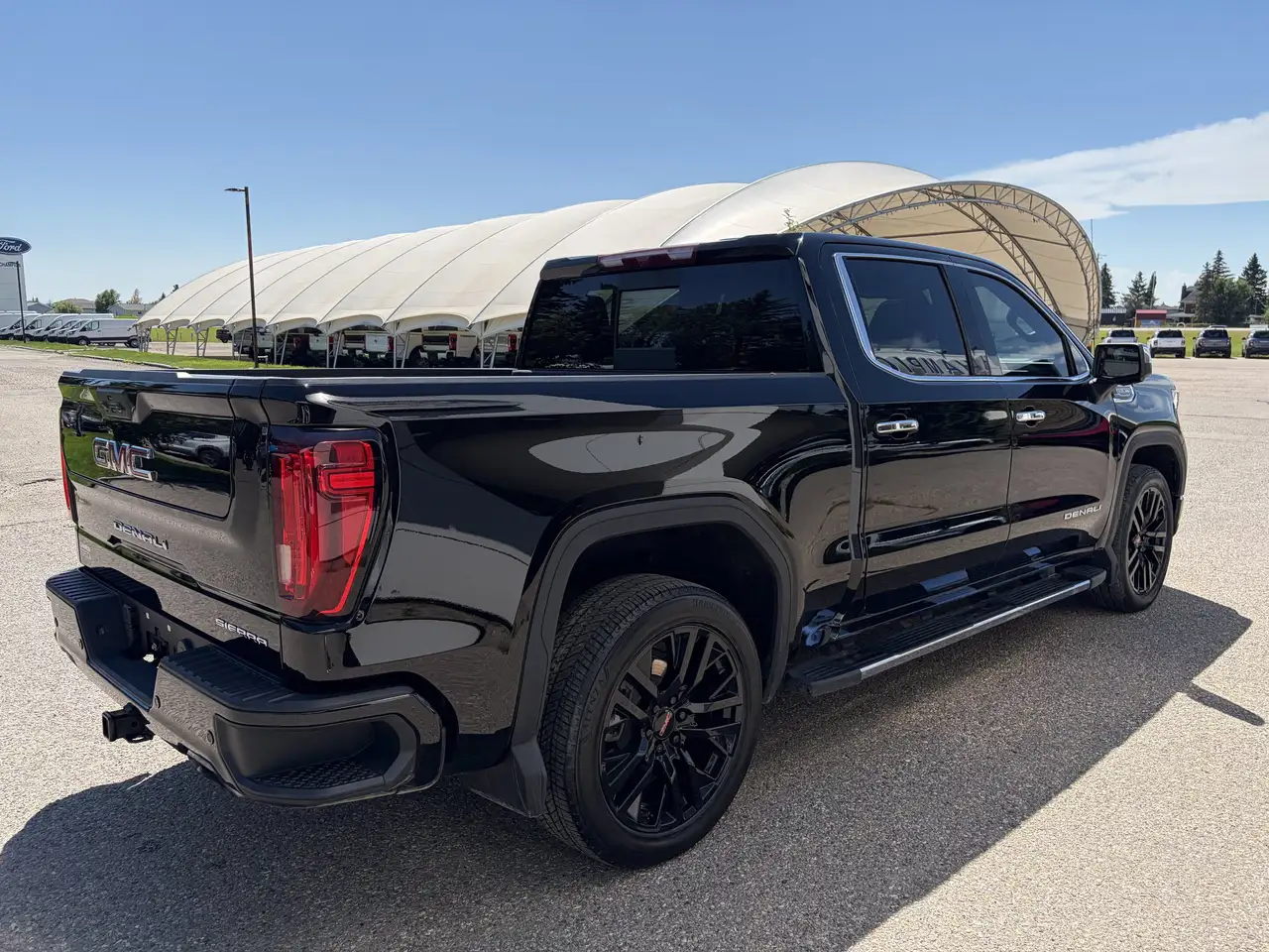 GMC Sierra 1500 photo GMC Sierra 1500