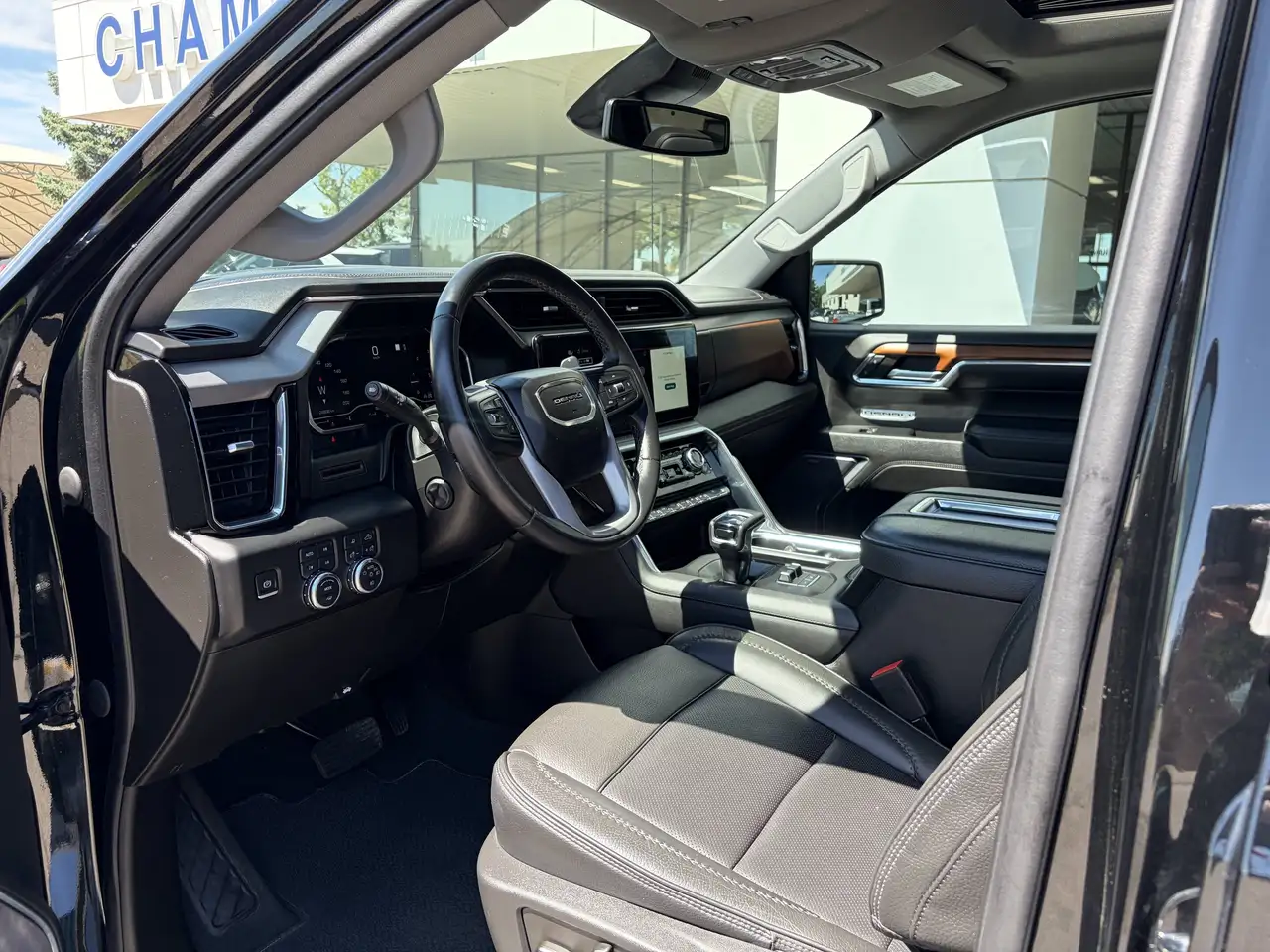 GMC Sierra 1500 photo GMC Sierra 1500