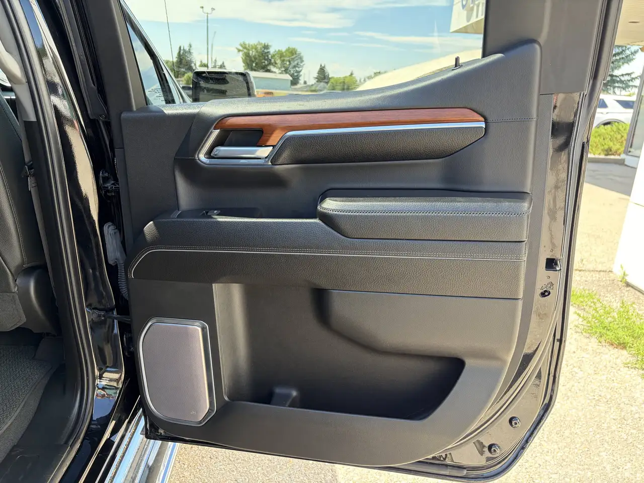GMC Sierra 1500 photo GMC Sierra 1500