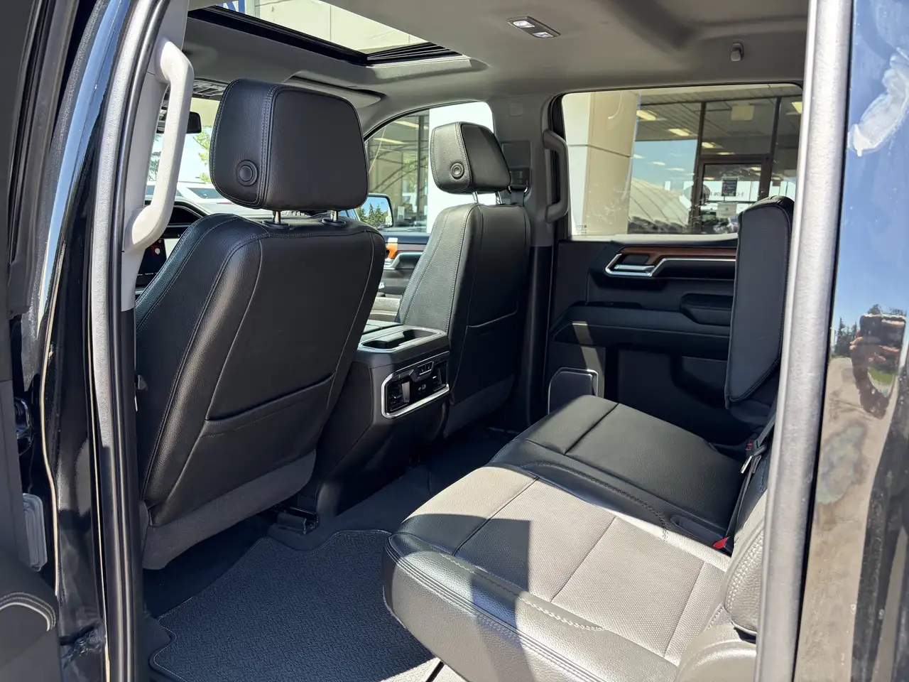 GMC Sierra 1500 photo GMC Sierra 1500