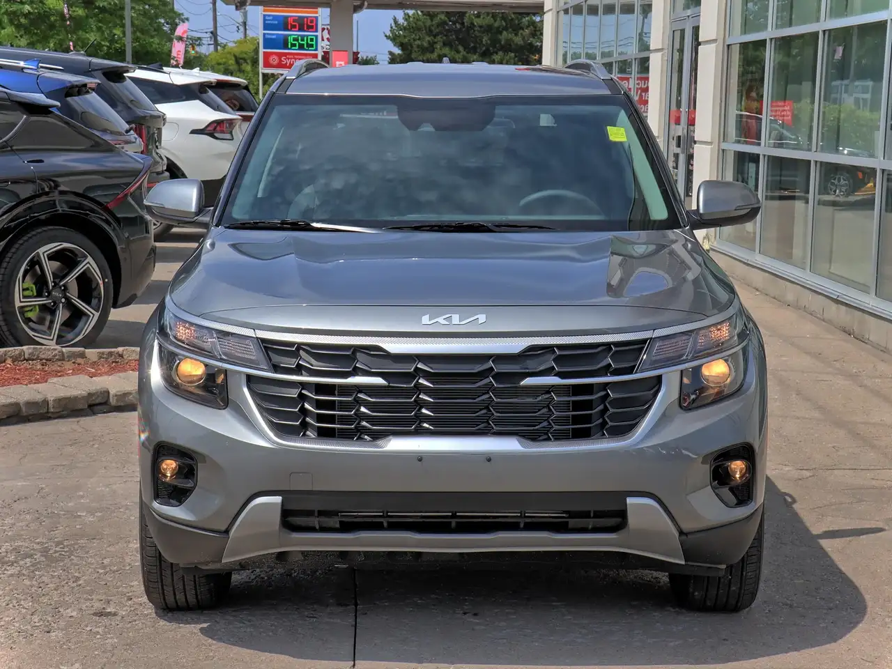 Kia Seltos снимка Kia Seltos