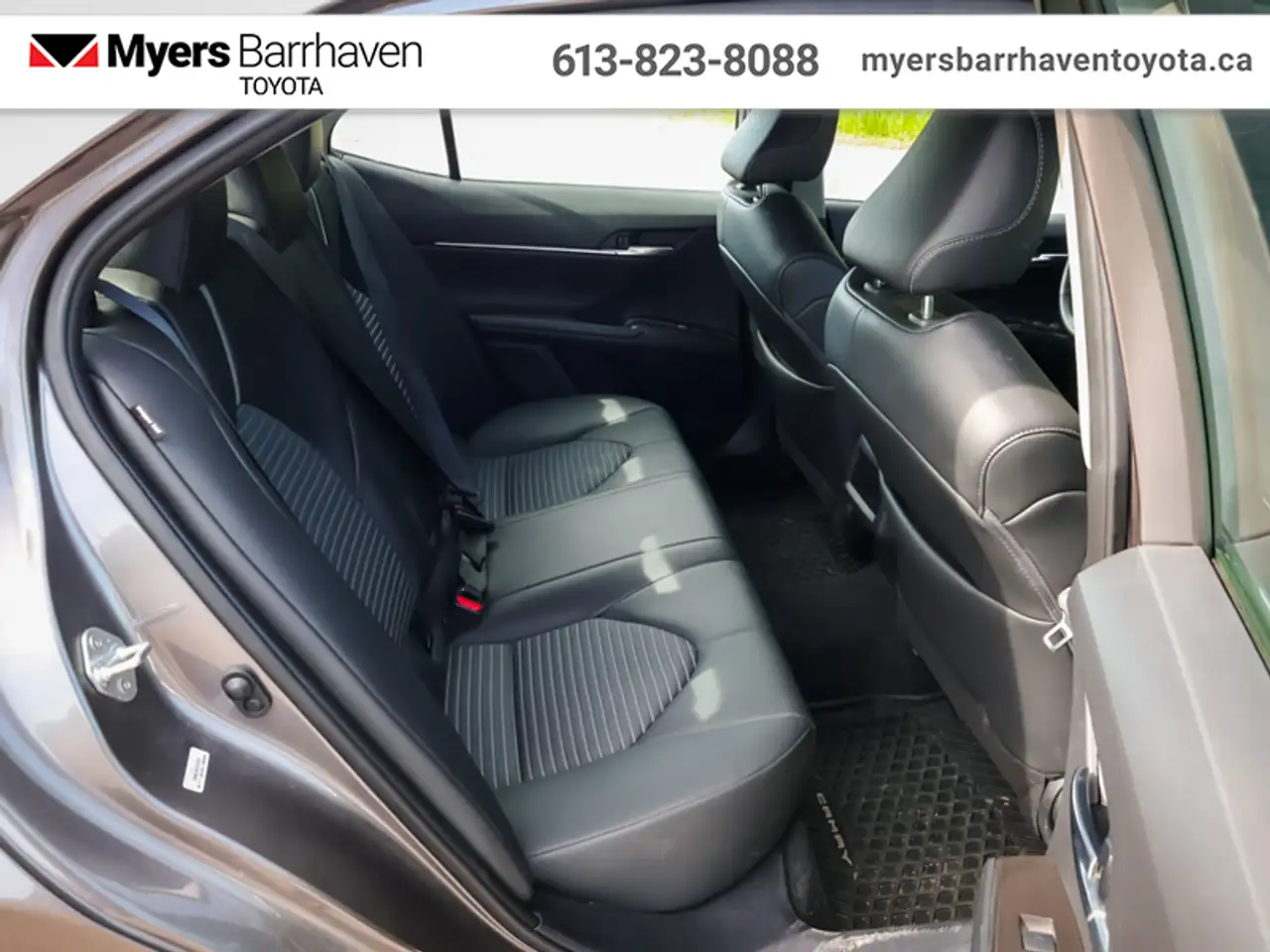 Toyota Camry снимка Toyota Camry