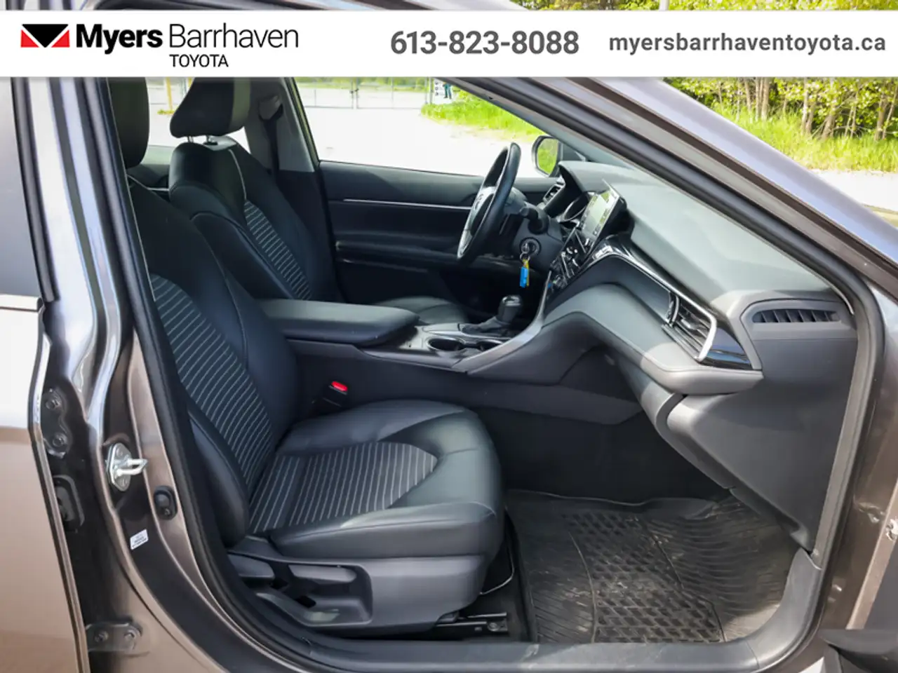 Toyota Camry снимка Toyota Camry