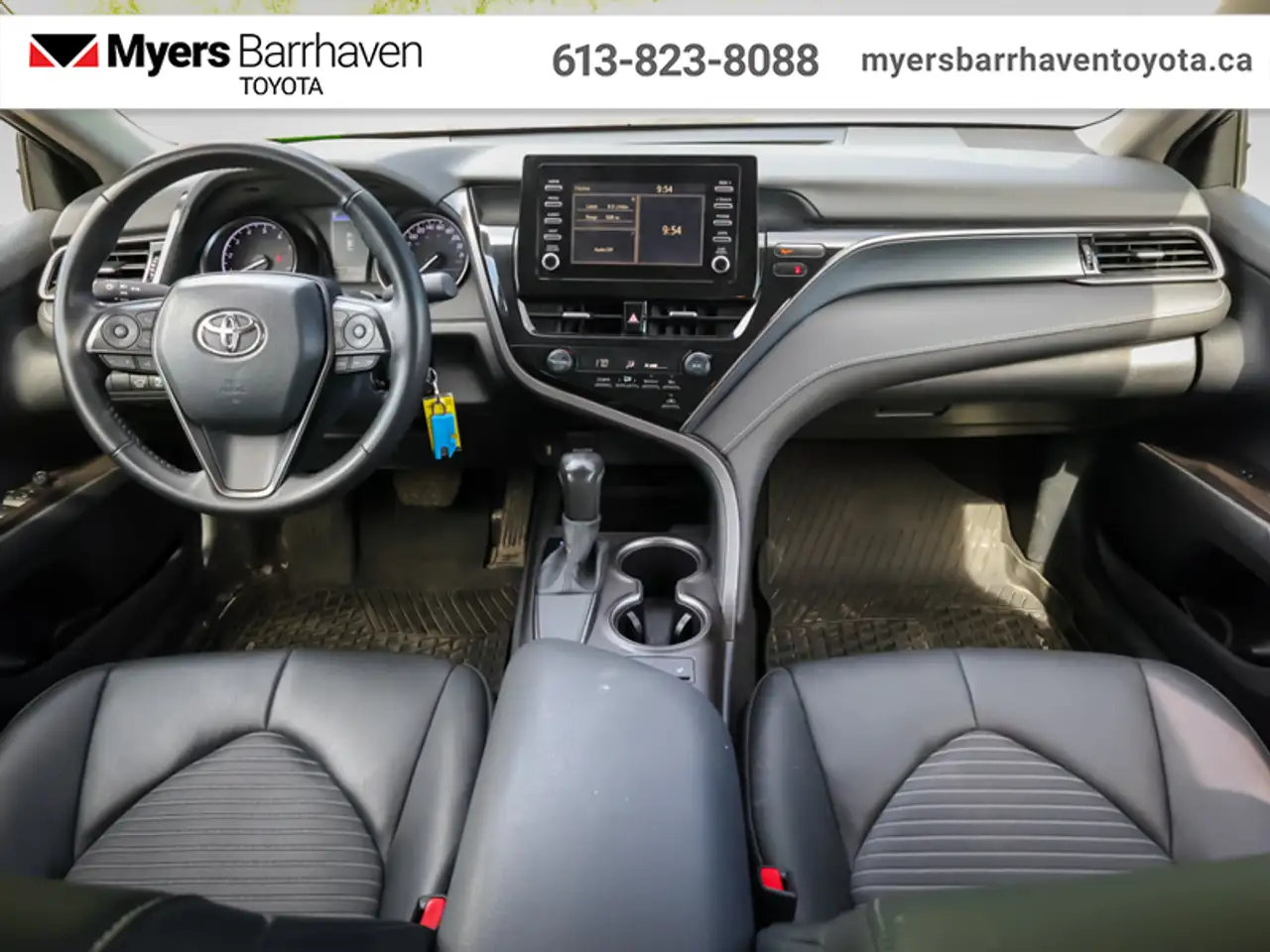 Toyota Camry снимка Toyota Camry