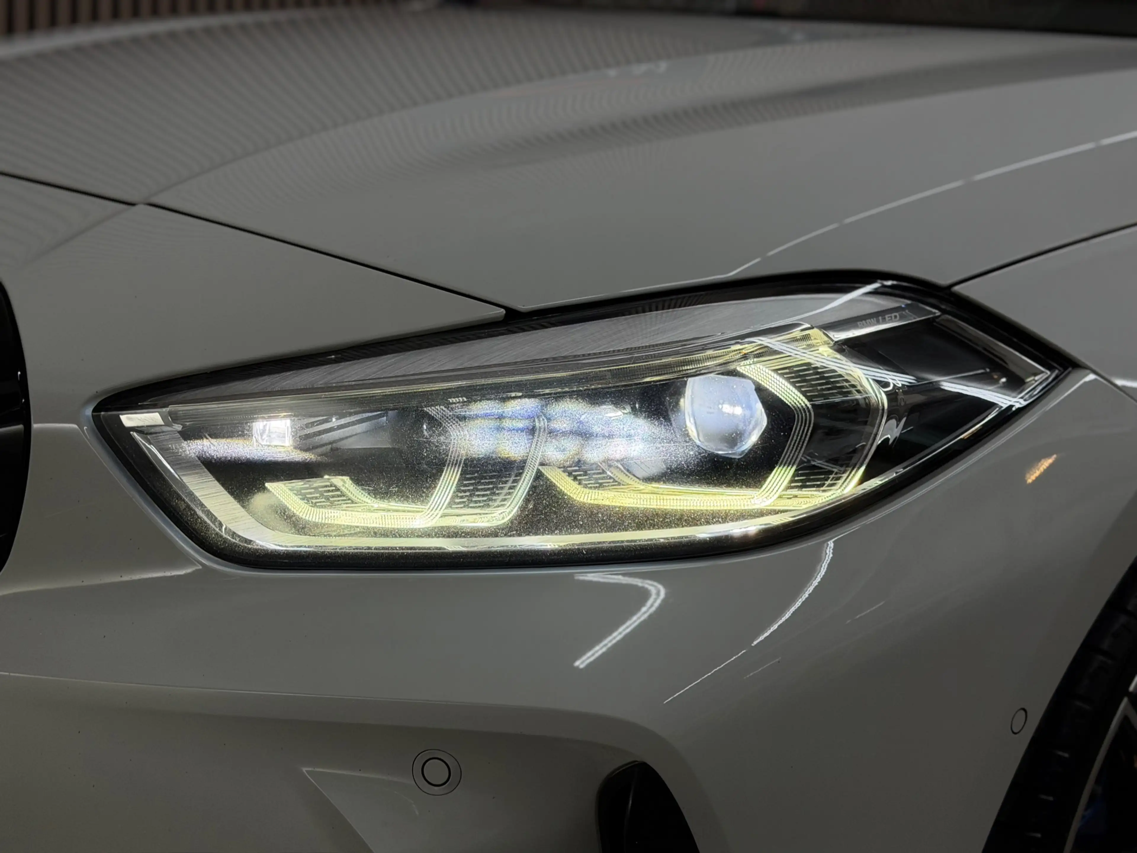 BMW 135 1-serie M135i xDrive High Executive 2021 PANO LED — photo 3