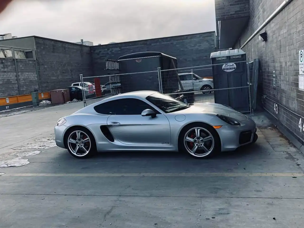 Porsche Cayman снимка Porsche Cayman