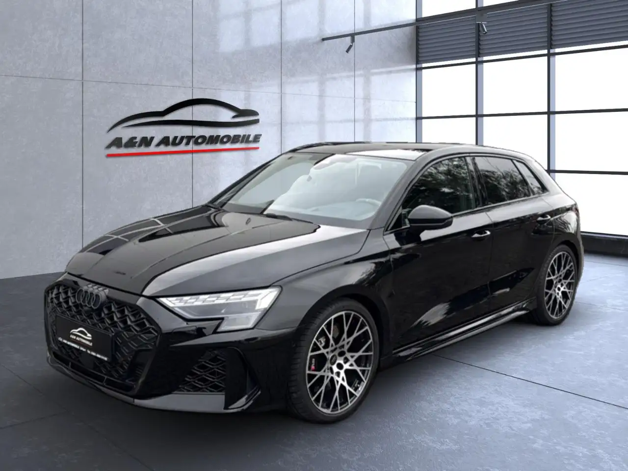 Audi RS3 Sportback 2.5 TFSI quattro+MATRIX+SONOS+PANO