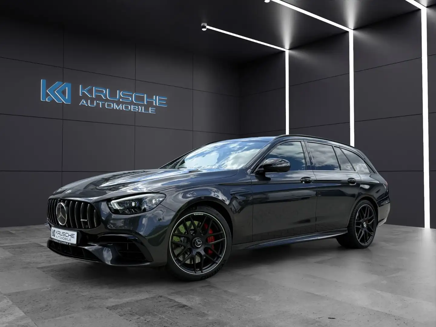 Mercedes-Benz E 63 AMG E 63s AMG T-Modell *NightPak*SHZ*Pano*360°*ACC* Gri - 1
