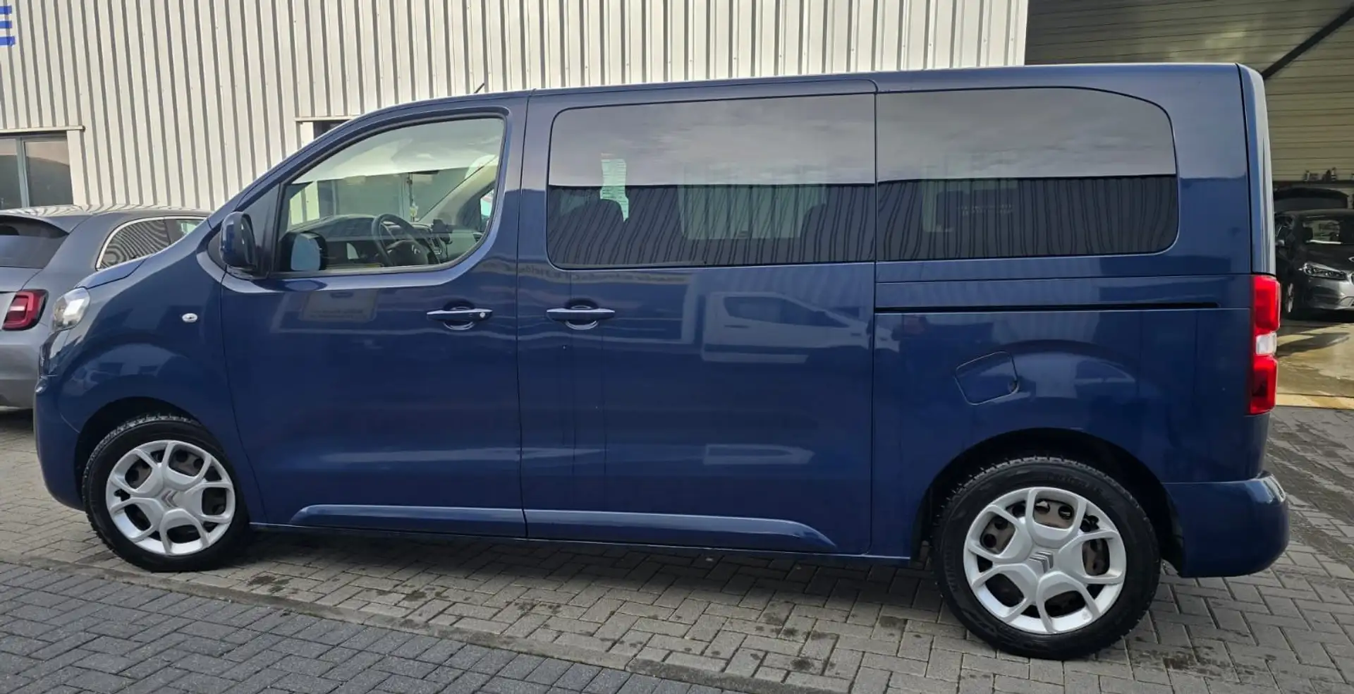 Citroen Spacetourer Spacetourer M 1.5 BlueHDi 120Feel Verde - 1