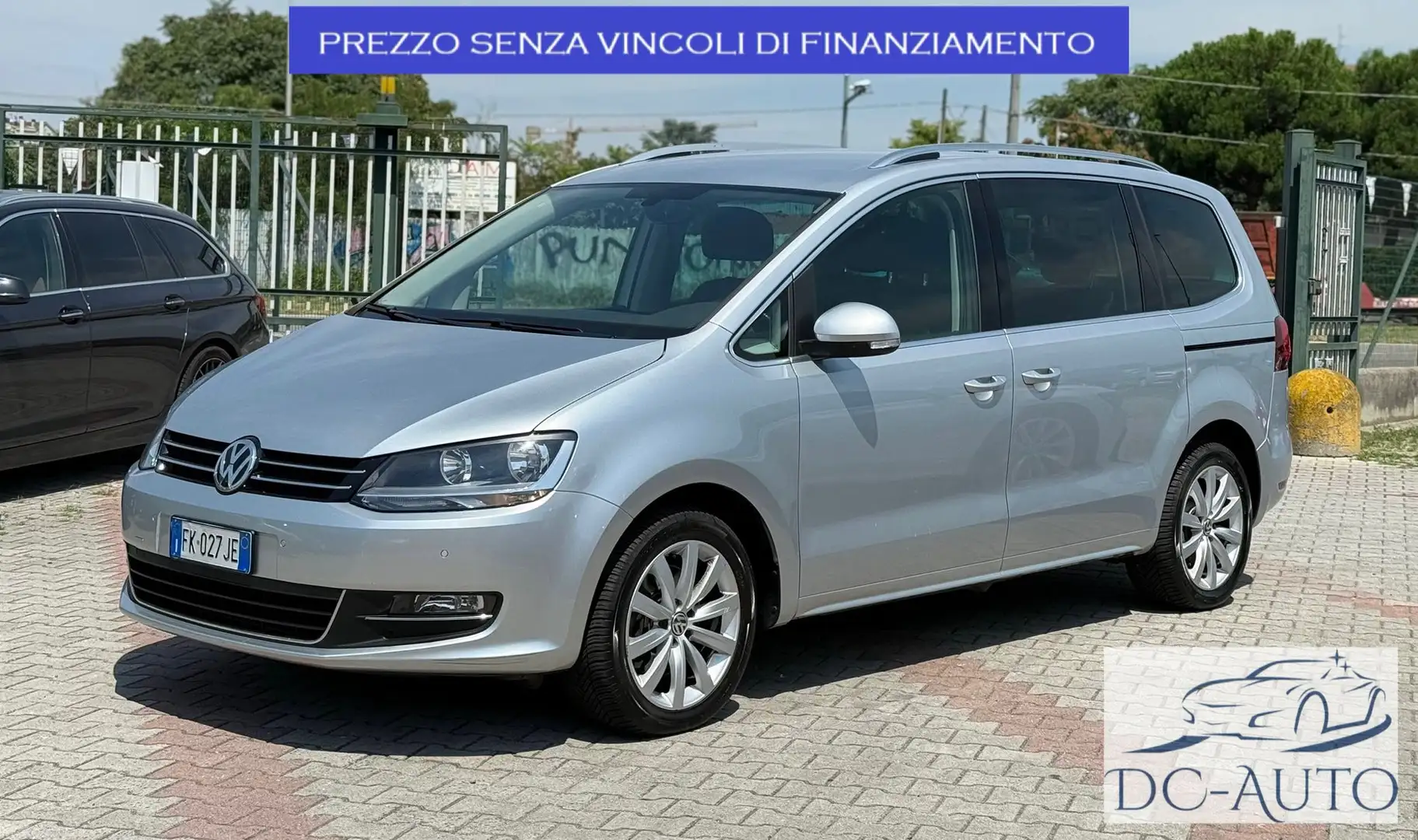 Volkswagen Sharan II 2015 2.0 tdi Highline dsg ** 7 POSTI ** Argento - 1