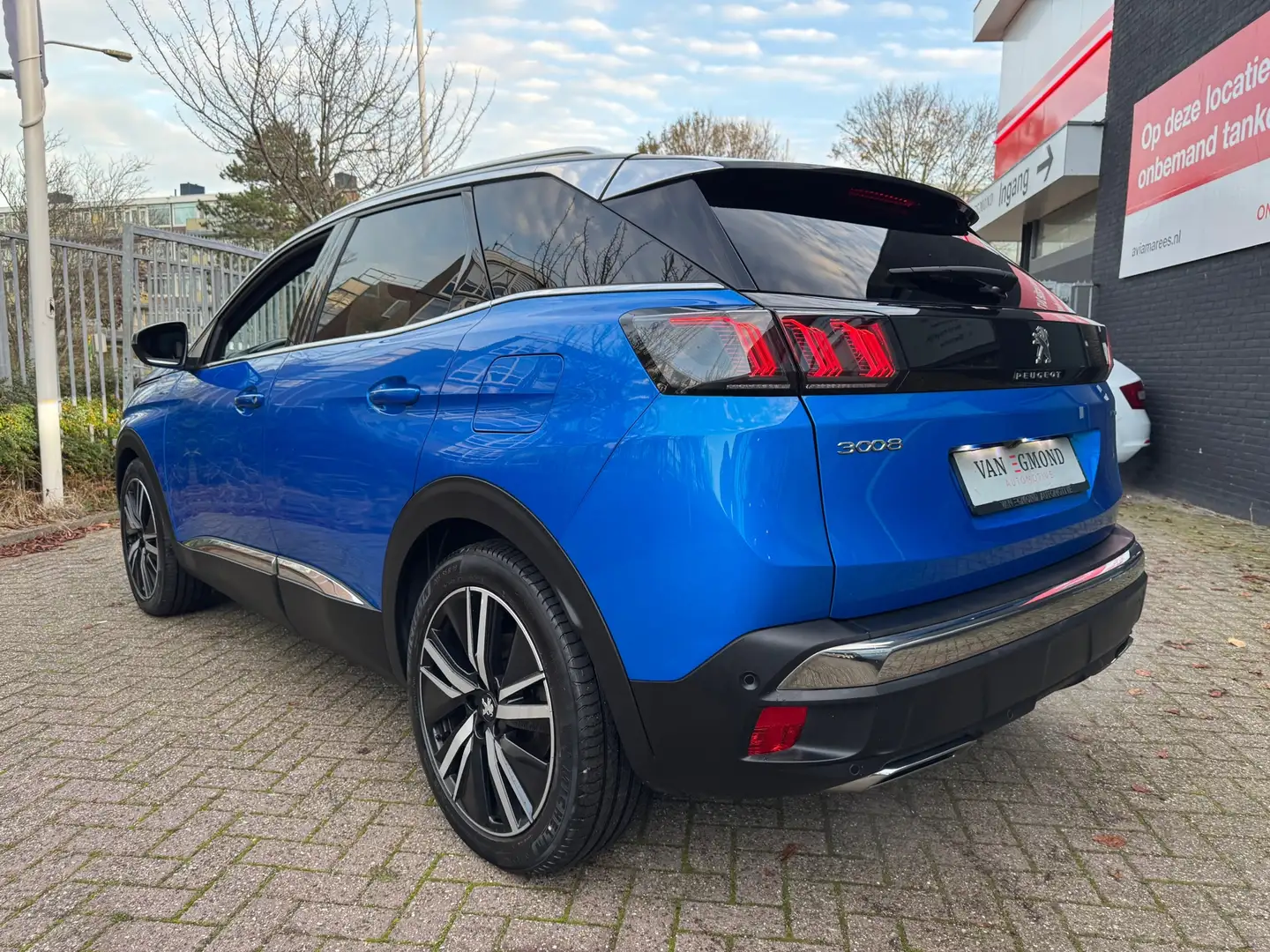 Peugeot 3008 1.6 HYbrid4 300 GT Bleu - 2