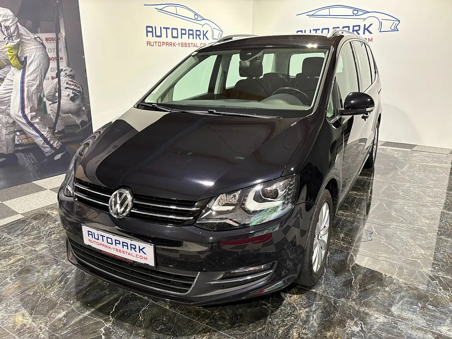 Volkswagen Sharan Business+ SCR 2,0 TDI DSG Schwarz - 2
